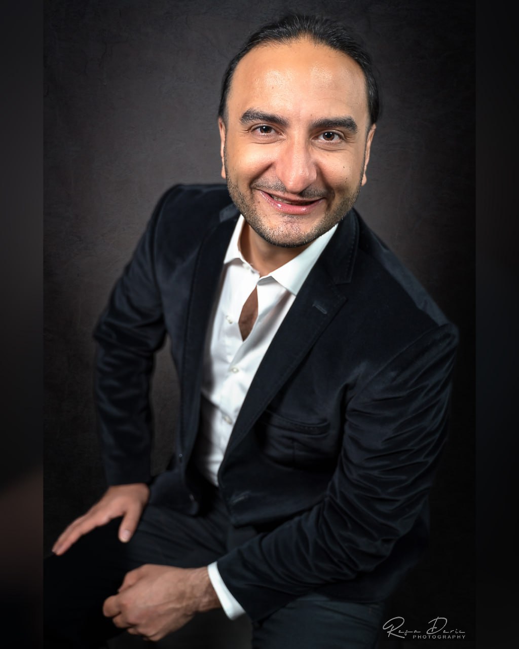 Portrait of Sam Elmi